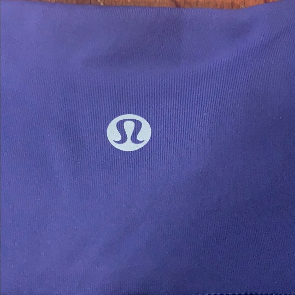 Lululemon crops - Picture 4 of 5